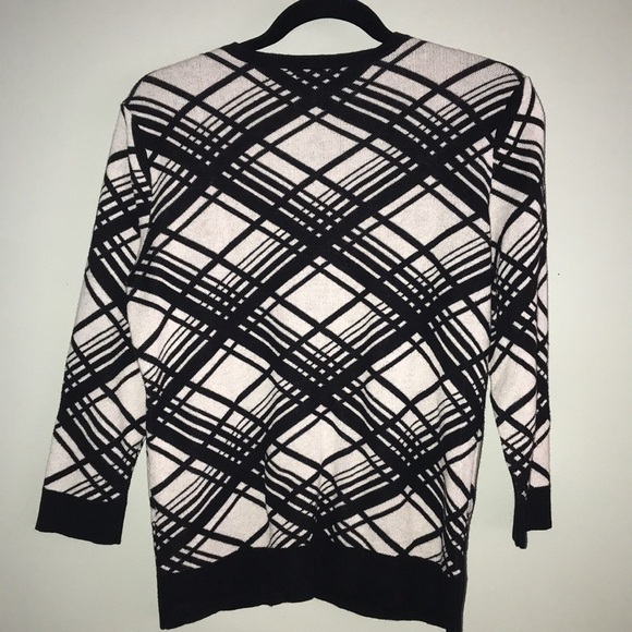 New York & Company 7th Avenue Design Studio Cardigan Size Large​​ - Picture 6 of 6